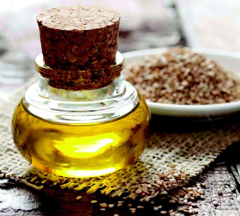 Hakima’s Corner: Natural Remedies For Optimum Oral Health