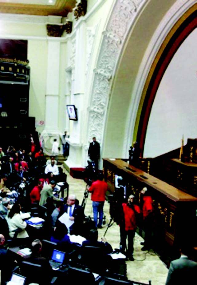 Venezuelan Opposition Wins Majority, Gains For Working Class at Risk
