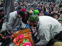 Casualties continue resulting from the oppressive and violent treatment of the Kashmiri people by Indian forces.