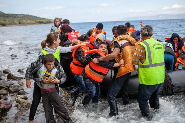 the biggest refugee crisis in recent times grips Europ