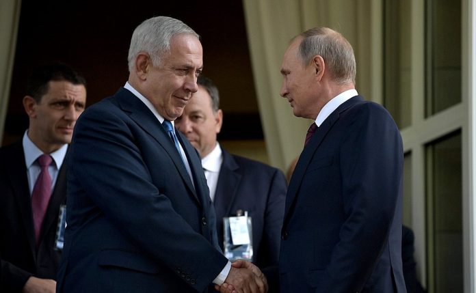 Mr Putin and Mr Netanyahu exchanged views on developing bilateral relations and on the situation in the Middle East.