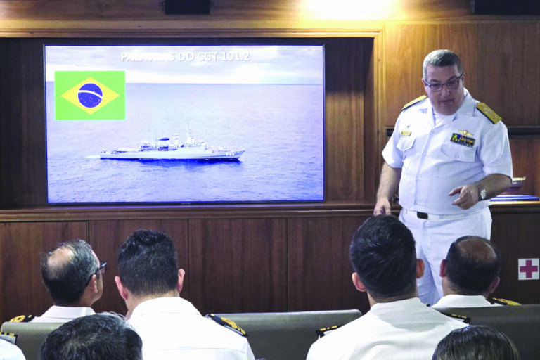 Briefing to Brazilian Navy personnel regarding bilateral armed forces exercises