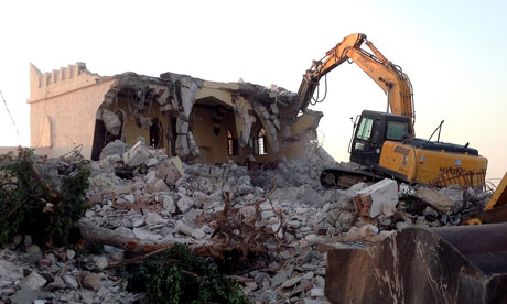 Sufi Muslim shrine bulldozed in Libya